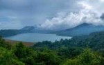 indoneziia-bali-tropiki-les-dzhungli-gory-ozero-tuman-oblaka.jpg