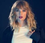 taylor-swift-headshot-2017-7.jpg