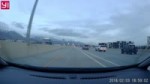 Obliviousdrivertakes3minutestonoticepoliceofficertryingtopu[...].mp4