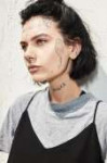QuiSrTgFdl8.jpg