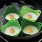 2PCS-Silicone-Egg-Poacher-Kitchen-Cookware-Microwave-Oven-B[...].jpg