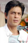 Shah-Rukh-Khan-Hot-Billu-Barber-Movie-Hot-Images-Stills-Gal[...].jpg