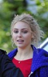 AnnaSophiaRobbCarrieDiariesSetOctober162012(1).jpg