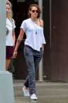 kristen-stewart-street-style-78.jpg