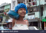 handicapped-girl-collecting-money-in-yangon-downtown-myanma[...].jpg