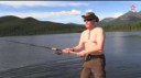 Путин показал Шойгу  как надо ловить рыбу.mp4