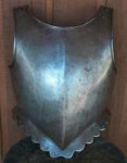 Musket proof breastplate circa 1600, 6.6 kg.jpg
