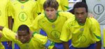 2004-BrésilavecFernandinho,FilipeLuisetDiegoAlves.JPG