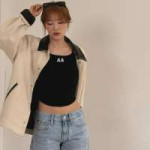 240412-seulgi-instagram-update-v0-ozbohhsyn2uc1.webp