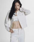 blackpink-jennie-v0-bpq95a2zd62d1.webp