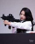 Yujin dont shoot (1).jpg