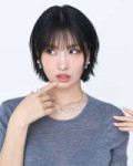 aYh6rUhkXARRq28p.jpg