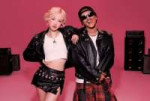 1729451693-rose-bruno-mars.jpg
