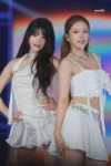 wonyoung-and-yujin-v0-8gu3mkzn82bf1.webp
