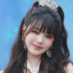 250712-wonyoung-v0-f4mkfrb62ucf1.webp