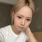 winter-aespa-winter-frowning.gif