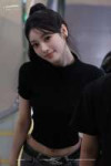 HQ7W-RJagAAST-s.jpg