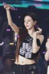 itzy-yuna-v0-cr08eattntmh1.webp