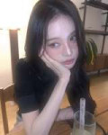 260831-izna-offcl-instagram-update-with-jeemin-v0-45flml7q3pmh1.jpg