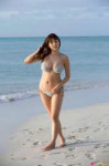 1061-ai-shinozaki-memories-in-sand-01w600.jpg