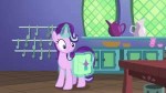 StarlightputtingonhersaddlebagS7E2.png