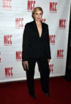 greta-gerwig-at-mcc-theater-s-miscast-gala-in-new-york-03-2[...].jpg