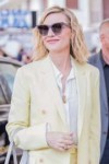 cate-blanchett-arrives-at-martinez-hotel-in-cannes-05-07-20[...].jpg