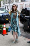 anne-hathaway-arrives-at-her-hotel-in-new-york-22-05-2018-0.jpg