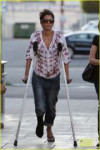halle-berry-crutches-checking-out-schools-06.jpg