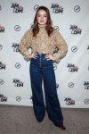 kaitlyn-dever-visits-buzzfeeds-am-to-dm-in-new-york-city-11[...].jpg