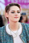kristen-stewart-attends-the-awards-ceremony-during-the-45th[...].jpg
