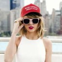 Taylor-Swift--Trump-Make-America-Great-Again-hat.jpg