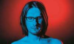 steven-wilson-press-10x6-web[1].jpg