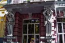 Caryatids on Vladimir street.jpg