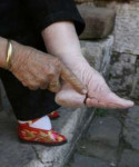 foot binding.jpg