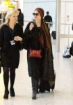 eva-green-at-heathrow6.jpg