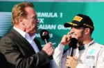 f1-australian-gp-2015-arnold-schwarzenegger-on-the-podium-w[...].jpg