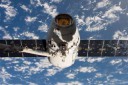 SpaceXCRS-11DragongrappledbytheISSCanadarm2(ISS052e000442)