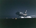 STS-82DiscoverynightlandingKSC-97PC-0352.jpg
