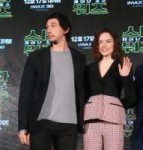 Adam-Driver-Daisy-Ridley-Pictures.gif