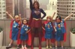 melissa-benoist-meets-super-girl-scouts-on-set-of-supergirl.jpg