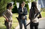 Michonne-Tells-Maggie-About-Glenn-in-The-Walking-Dead-Seaso[...].jpg