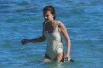 millie-bobby-brown-beach-in-honolulu-12-02-2018-6.jpg