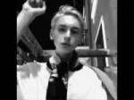 15178448580330.webm