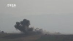 طائرات مروحية وحربية روسية تمطر مدن وبلدات شمال حماة بالصوا[...].mp4