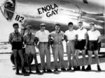 B-29EnolaGaywCrews.jpg