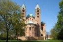 1200px-Speyer---Cathedral---East-View---(Gentry).jpg