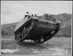 nz-production-bren-gun-carrier-demo.jpg