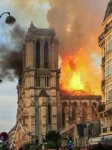 265px-IncendieNotreDamedeParis.jpg