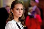 alicia-vikander-02.jpg